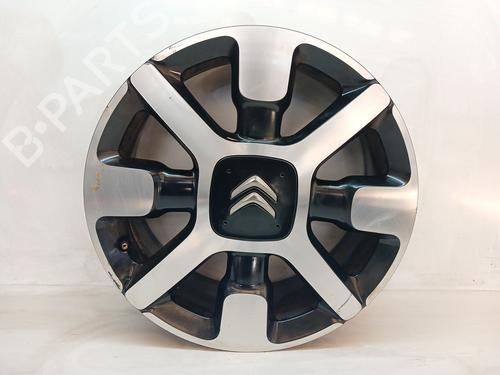 rim-citroen-c4-cactus-2014-34185727 main image