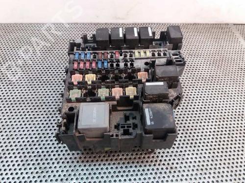 Used Fuse box FORD FIESTA VI (CB1, CCN) [2008-2017]  1666326