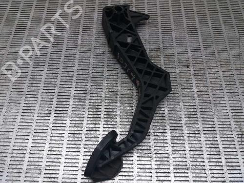 Used Clutch pedal Clutch pedal VW GOLF IV (1J1) 1.9 TDI (90 hp) 8767735 8767735
