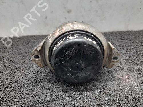 Used Engine mount Engine mount 10244011 10244011