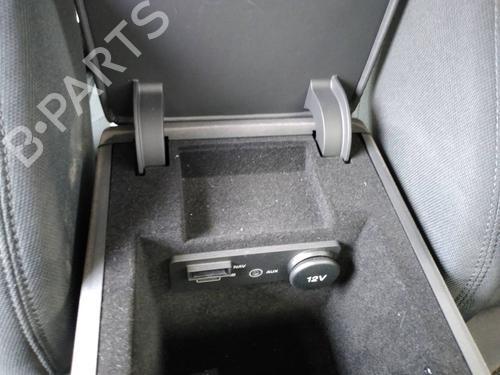 Armrest / Center console JAGUAR XE (X760) 2.0 D | BP8058144I20 