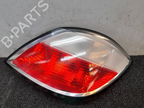 Used Right taillight OPEL ASTRA H (A04) 1.7 CDTI (L48) (100 hp) 7110993