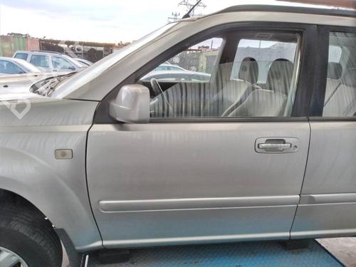 Used Left front door NISSAN X-TRAIL I (T30) [2001-2013]  11788708