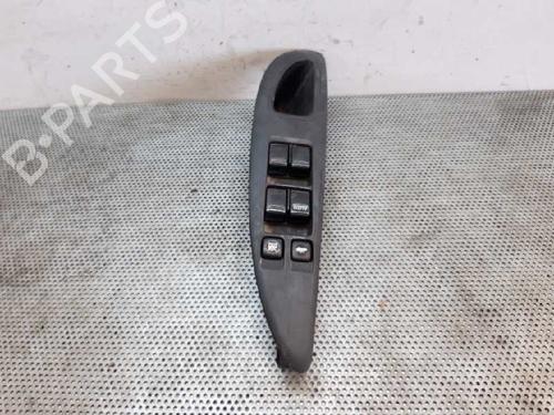 Used Left front window switch NISSAN PRIMERA (P12) 1.6 (109 hp) 4679696