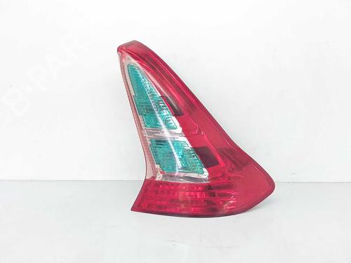 Used Right taillight Right taillight 37172801 37172801