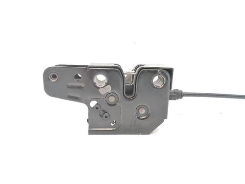 Used Hood lock VW TOUAREG (7LA, 7L6, 7L7) 2.5 R5 TDI (174 hp) 18045985