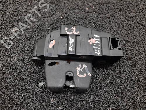 Used Tailgate lock PEUGEOT 308 SW I (4E_, 4H_) 1.6 HDi (109 hp) 9147063