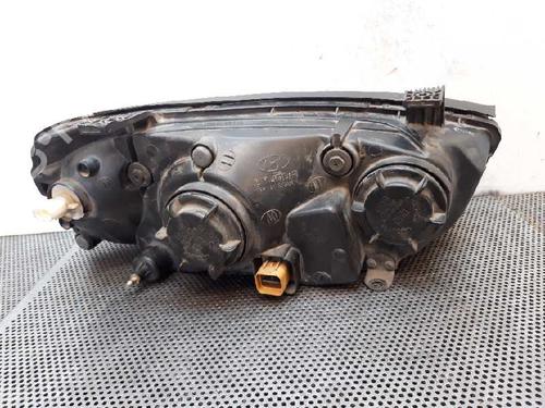 Left headlight HYUNDAI ELANTRA III Saloon (XD) 2.0 CRDi | BP5157740C28 