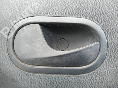 Used Front left interior door handle Front left interior door handle MERCEDES-BENZ CITAN Box Body/MPV (W415) 108 CDI (415.601, 415.603) (75 hp) 8809981 8809981