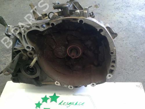 Used Gearbox NISSAN ALMERA II (N16) 1.5 dCi (82 hp) 111235