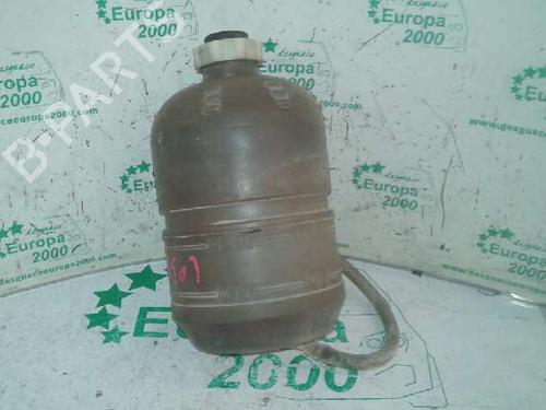 Used Expansion tank RENAULT RAPID Box Body/MPV (F40_, G40_) [1985-2001]  12454376