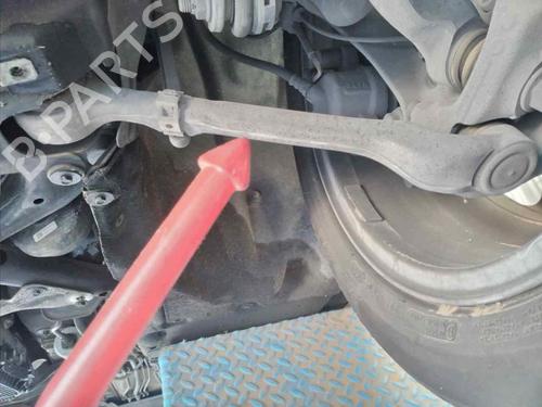 Used Left front suspension arm BMW 3 (F30, F80) 318 d (143 hp) 17653643