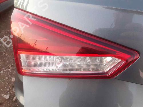 left-tailgate-light-seat-arona-kj7-kjp-2017-30053327 main image