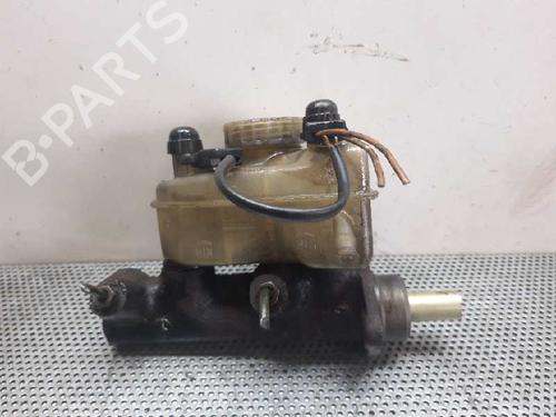 Used Brake master cylinder MERCEDES-BENZ 123 Saloon (W123) 300 D (123.130) (80 hp) 3020830