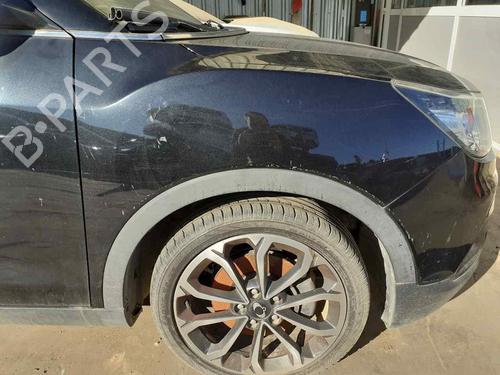 Aile avant droite SSANGYONG XLV SUV e-XGi 160 (128 hp) 32072249