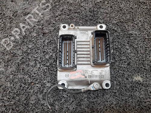 Used Engine control unit (ECU) OPEL CORSA C (X01) 1.2 (F08, F68) (75 hp) 9292618