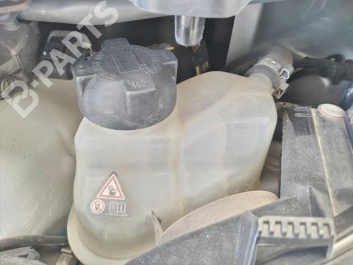 Used Expansion tank Expansion tank SMART FORTWO Coupe (451) 1.0 (451.331, 451.380) (71 hp) 10539500 10539500