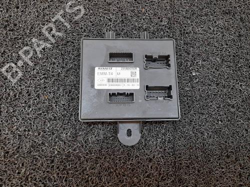 Used Control unit RENAULT CLIO IV (BH_) [2012-2021]  7702294