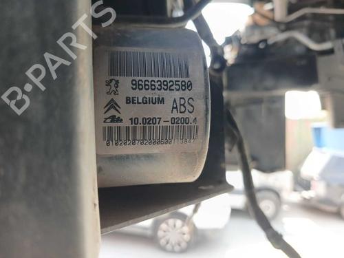 ABS pump CITROËN C3 II (SC_) | BP37198661M43 - Image 2