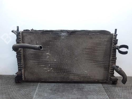 Used Water radiator Water radiator 4492956 4492956