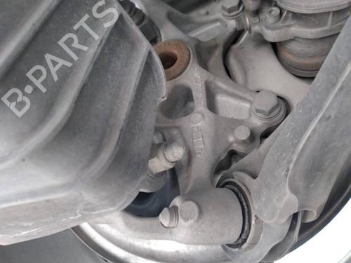 Venstre hjullejehus spindel AUDI A5 Sportback (F5A, F5F) 2.0 TFSI (190 hp) 8209753