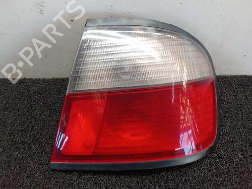 Used Right taillight NISSAN PRIMERA (P11) 1.6 16V (99 hp) 6685802