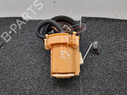 Used Fuel pump OPEL ZAFIRA A MPV (T98) 1.8 16V (F75) (116 hp) 8207701