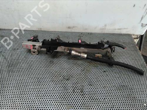 Injection rail BMW 3 Compact (E46) 316 ti | BP1596246M98 - Image 3