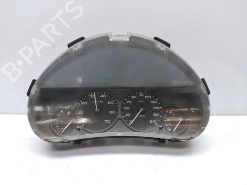 Used Instrument cluster Instrument cluster 12302061 12302061
