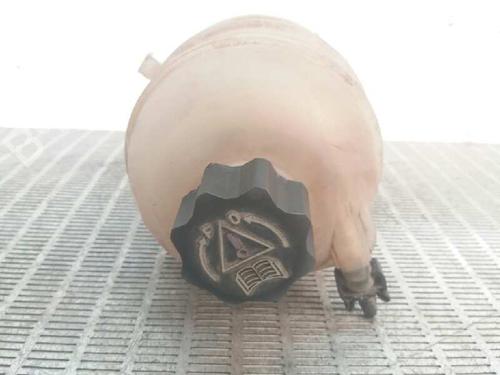 Used Expansion tank PEUGEOT 206 Saloon 1.4 (75 hp) 1593929