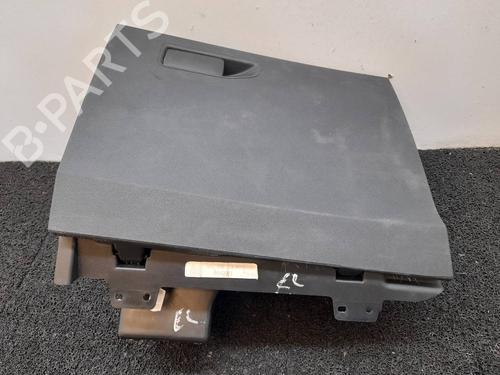 Used Glove box Glove box PEUGEOT 3008 II SUV (MC_, MR_, MJ_, M4_) [2016-2026] 8278198 8278198