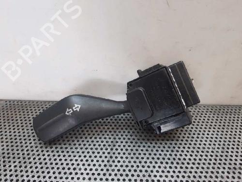 Used Headlight switch Headlight switch FORD FOCUS II (DA_, HCP, DP) [2004-2013] 2678535 2678535