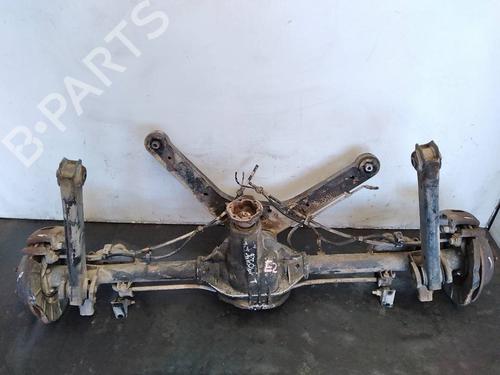 Used Rear axle Rear axle 2535457 2535457