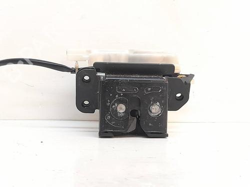 Used Tailgate lock MAZDA 5 (CR) 2.0 CD (CR19) (143 hp) 19140677