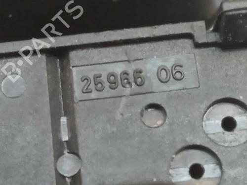 Left front window switch PEUGEOT 406 Break (8E/F) 2.0 HDI 110 | BP39033064I27 - Image 2
