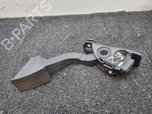 Used Pedal MITSUBISHI MIRAGE / SPACE STAR VI Hatchback (A0_A) 1.2 (A03A) (80 hp) 4424657