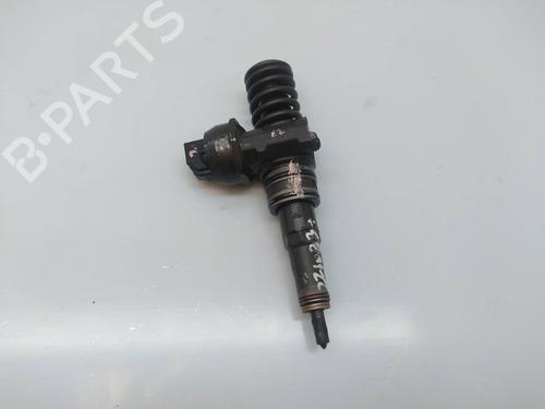 Used Injector VW TOURAN (1T1, 1T2) 2.0 TDI 16V (140 hp) 11278683