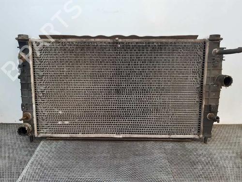 Used Water radiator Water radiator 5838762 5838762