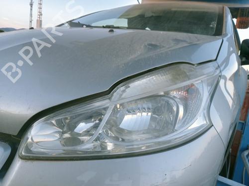 Venstre forlygte PEUGEOT 208 I (CA_, CC_) [2012-2021]  29984191