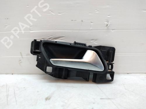 Højre fortil invendig håndtag PEUGEOT 2008 II (UD_, US_, UY_, UJ_, UR_, UC_) [2019-2025]  31166863