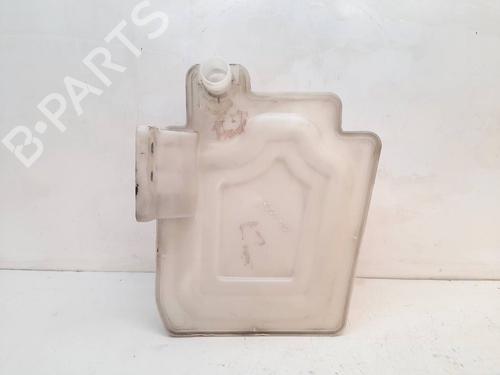windscreen-washer-tank-vw-golf-vi-5k1-16-tdi-1k0955453q-2008-2009-2010-2011-2012-2013-2014-8395171 main image