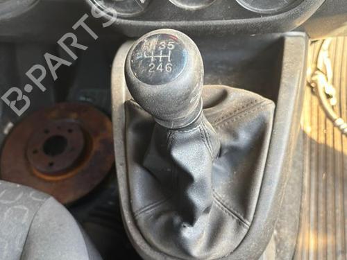 Used Gear lever FIAT DOBLO Cargo (263_) 1.6 D Multijet (263WXD1B, 263WXR1B, 263WXX1B, 263ZXD1B,... (105 hp) 31636292