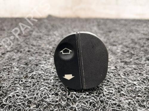 Used Right front window switch FORD FIESTA V (JH_, JD_) 1.6 TDCi (90 hp) 6996989