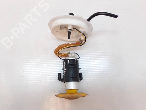 Used Fuel pump AUDI A4 B6 (8E2) 3.0 quattro (220 hp) 23107265