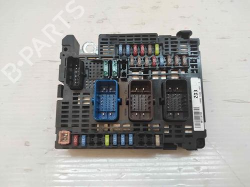 Used Fuse box PEUGEOT 3008 II SUV (MC_, MR_, MJ_, M4_) [2016-2025]  26200054