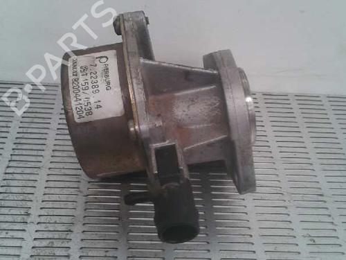 Used Vacuum pump RENAULT GRAND SCÉNIC II (JM0/1_) [2004-2009]  12313008