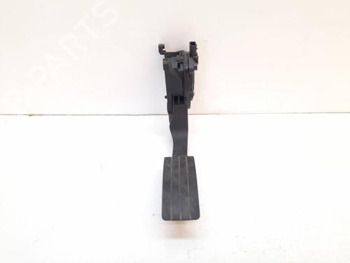 pedal-dacia-sandero-ii-180022703r-6pv00997803-2012-15230551 main image