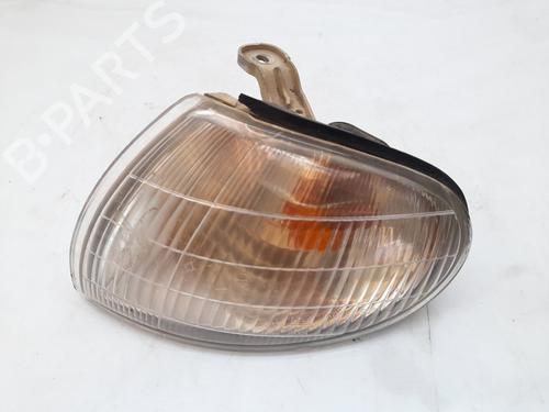 Used Left front indicator Left front indicator 589001 589001