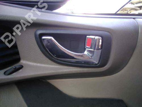 Used Front right interior door handle Front right interior door handle HYUNDAI SANTA FÉ I (SM) 2.0 CRDi 4x4 (125 hp) 4550898 4550898