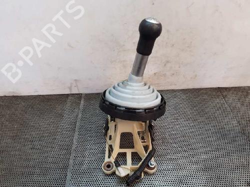 Used Gear lever Gear lever MITSUBISHI COLT VI (Z3_A, Z2_A) [2002-2012] 7408233 7408233